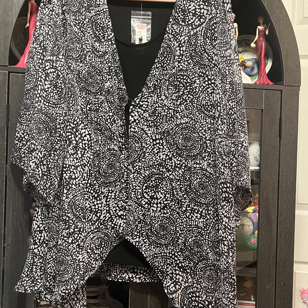 Investments Monochrome Patterned Blouse